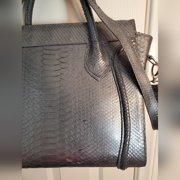 Genuine Python Metallic Gray Large Handbag - Picture 4 of 8